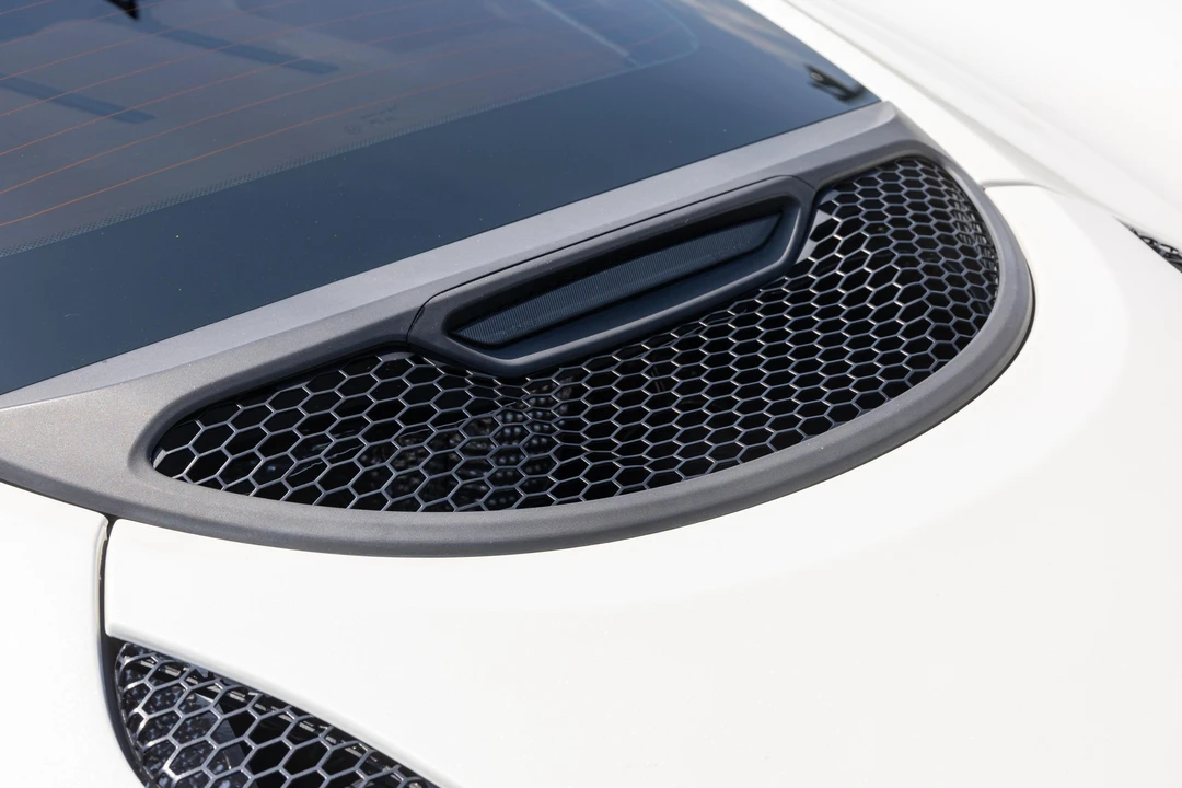 2017 McLaren 570GT - Image 20 of 31