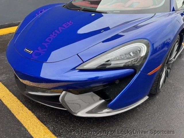 2017 McLaren 570GT - Image 9 of 12