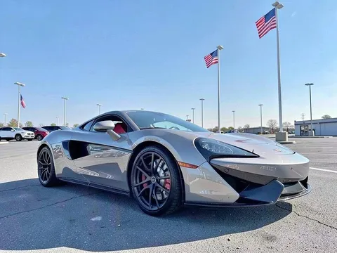 2017 McLaren 570GT