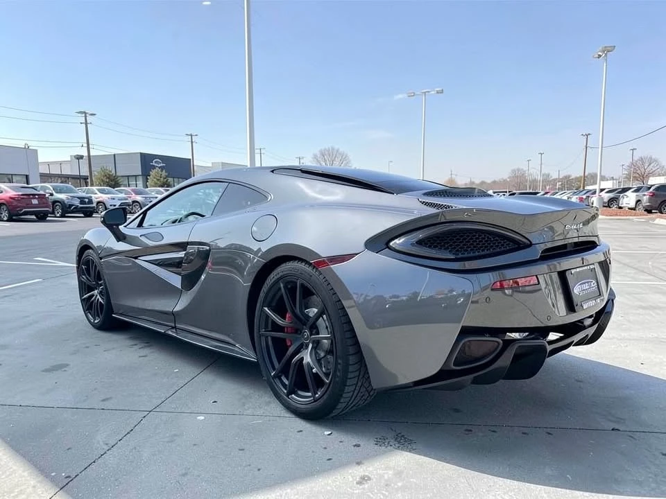 2017 McLaren 570GT - Image 3 of 20
