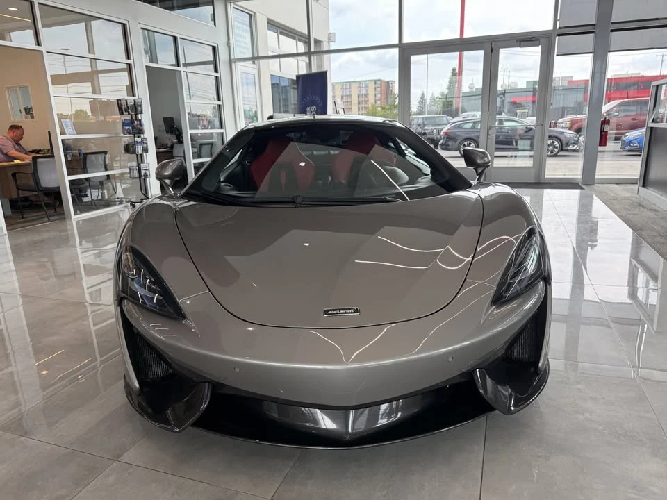 2017 McLaren 570GT - Image 4 of 20