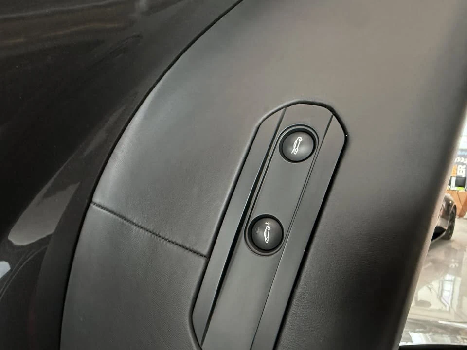 2017 McLaren 570GT - Image 10 of 20