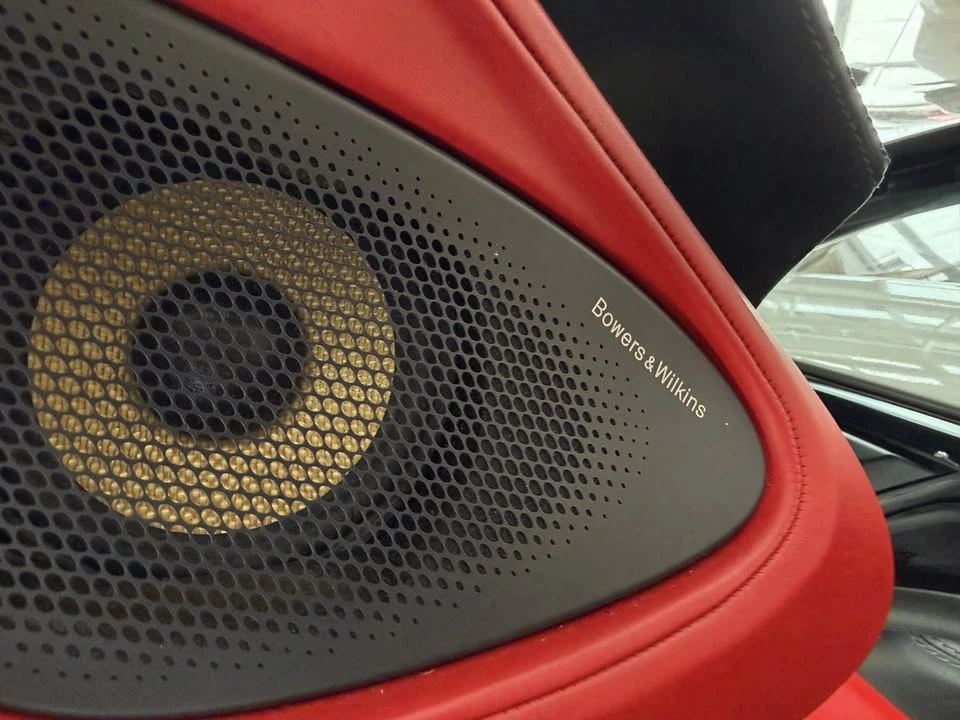 2017 McLaren 570GT - Image 15 of 20