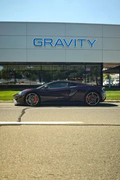 2017 McLaren 570GT