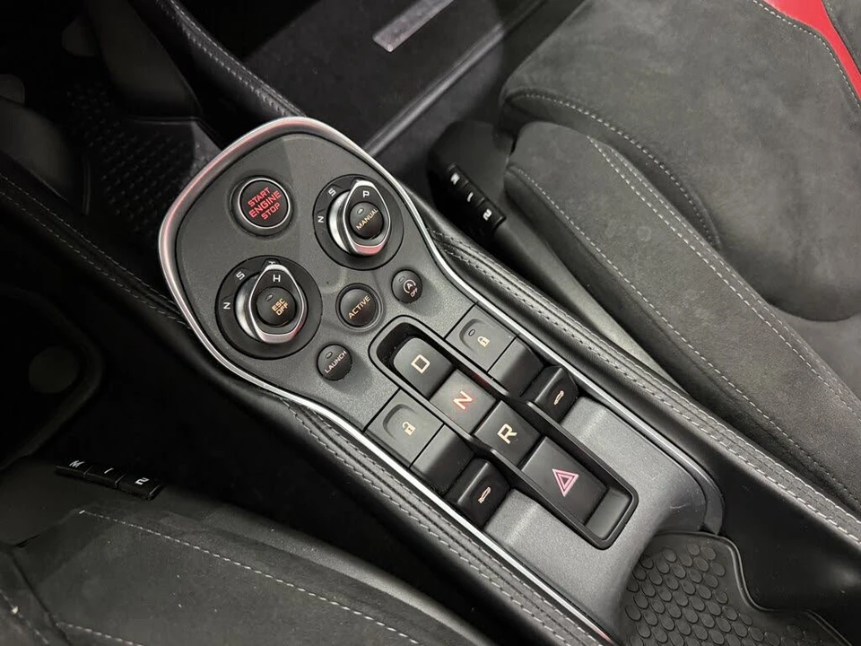 2017 McLaren 570GT - Image 19 of 31