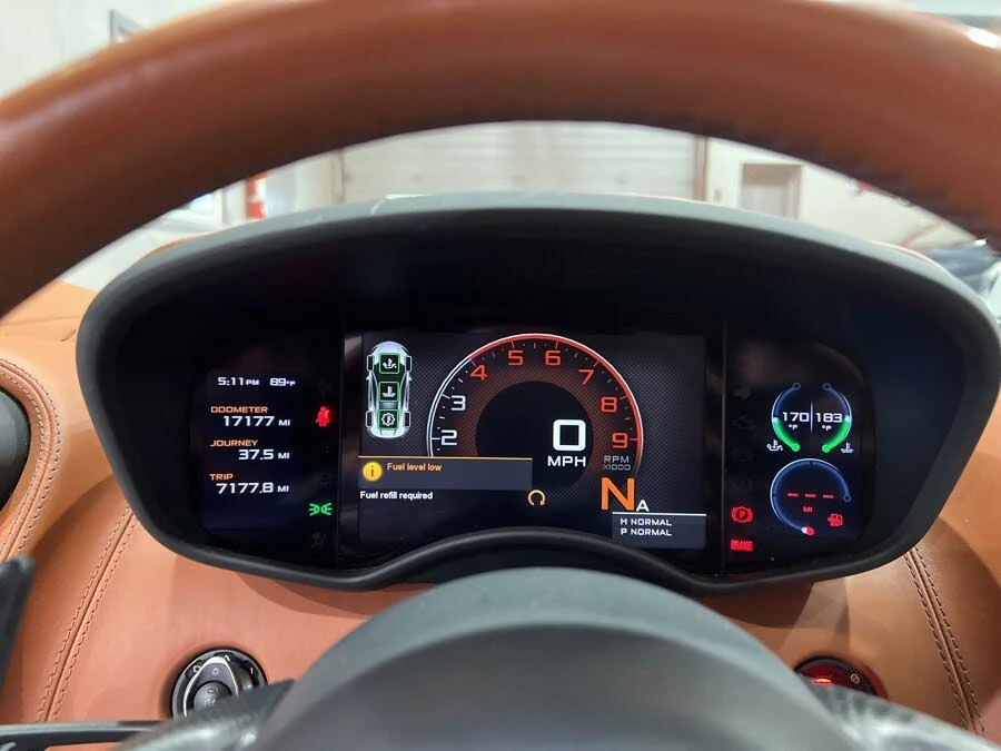 2017 McLaren 570GT - Image 17 of 28
