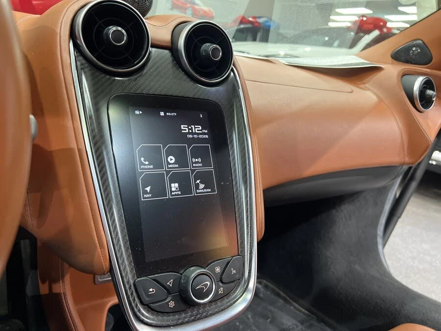 2017 McLaren 570GT - Image 19 of 28