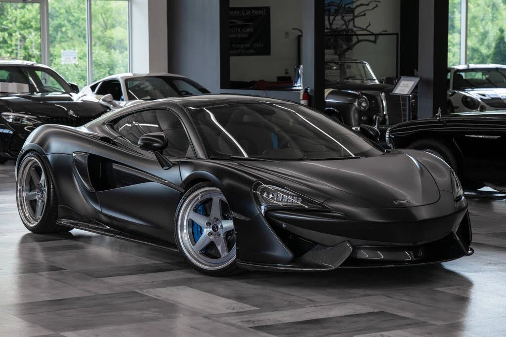 2017 McLaren 570GT - Image 2 of 31