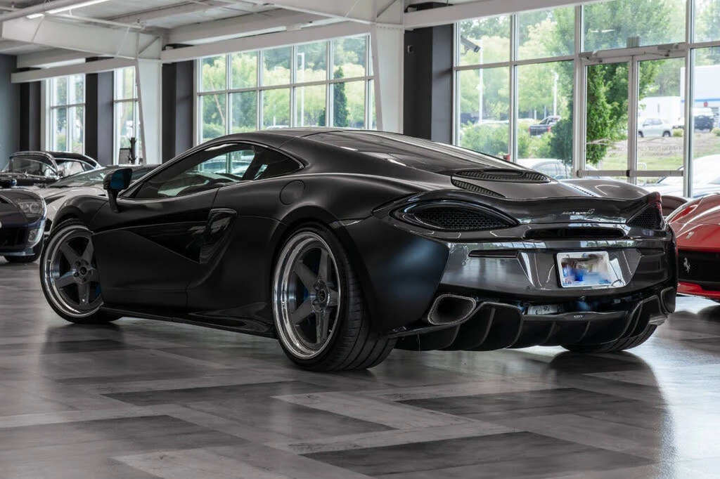 2017 McLaren 570GT - Image 16 of 31