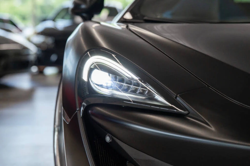 2017 McLaren 570GT - Image 12 of 31