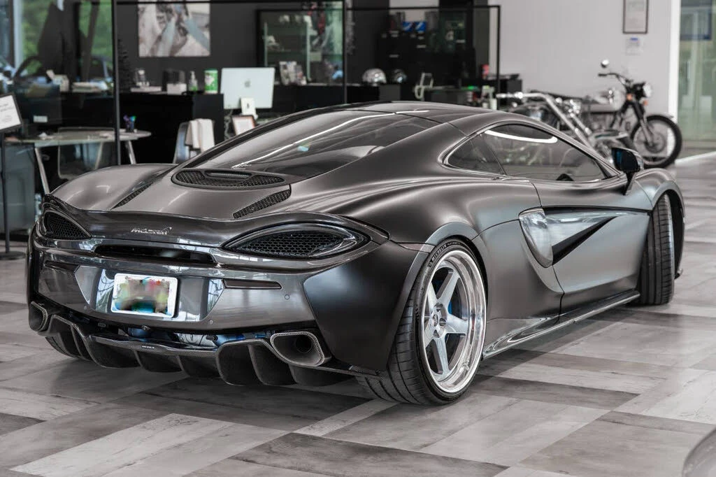 2017 McLaren 570GT - Image 22 of 31