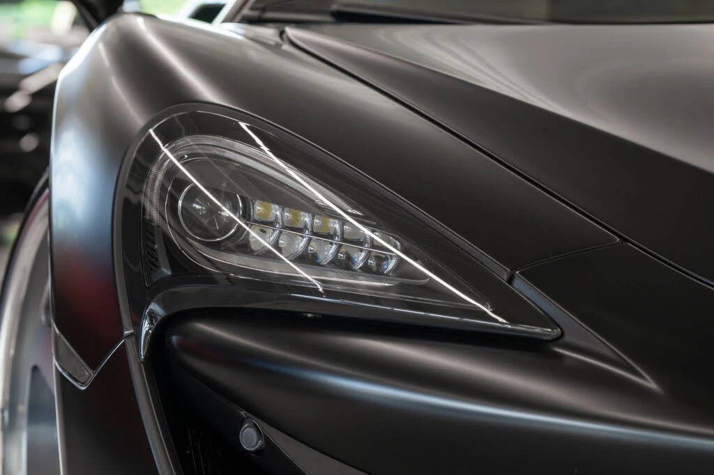 2017 McLaren 570GT - Image 11 of 31
