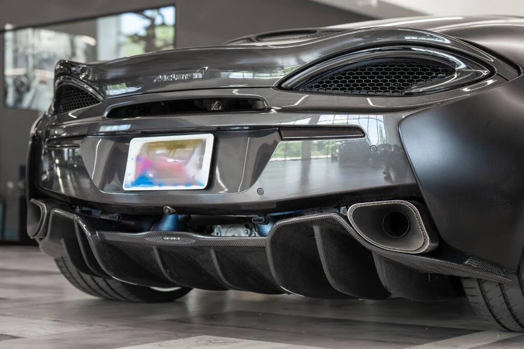 2017 McLaren 570GT - Image 23 of 31
