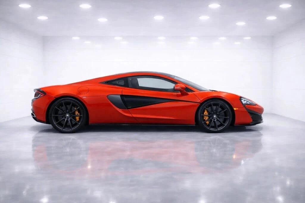 2017 McLaren 570GT - Image 6 of 15