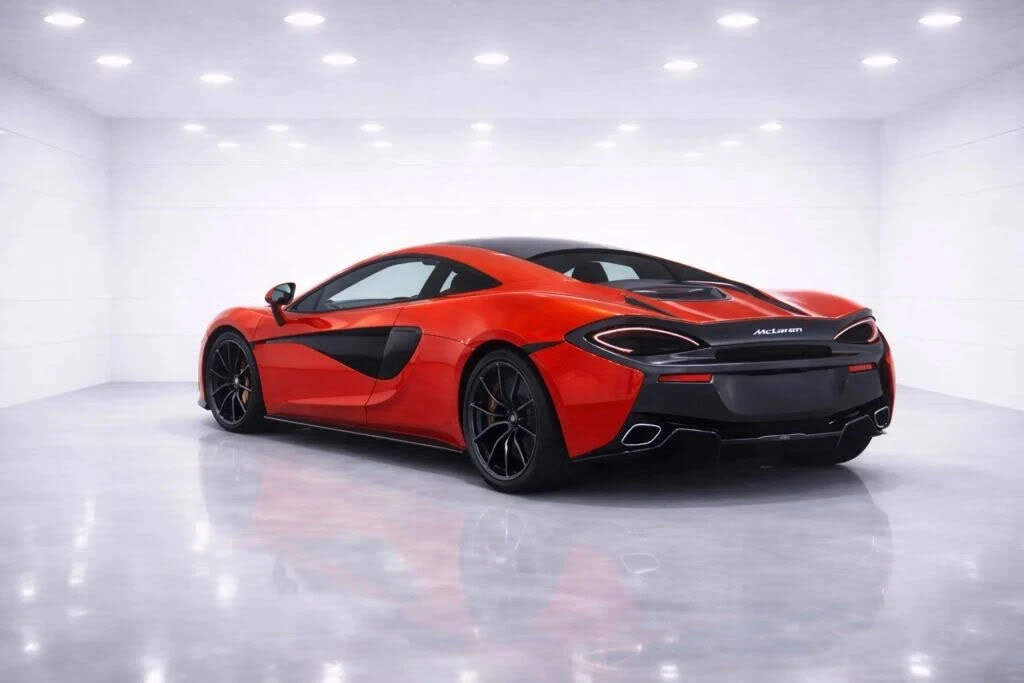 2017 McLaren 570GT - Image 3 of 15