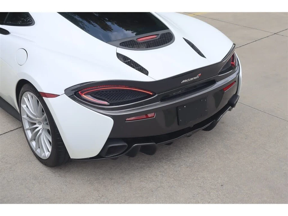 2017 McLaren 570GT - Image 10 of 26