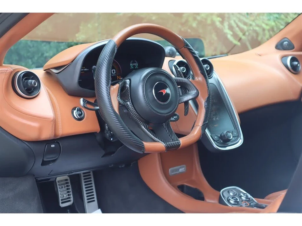 2017 McLaren 570GT - Image 26 of 26