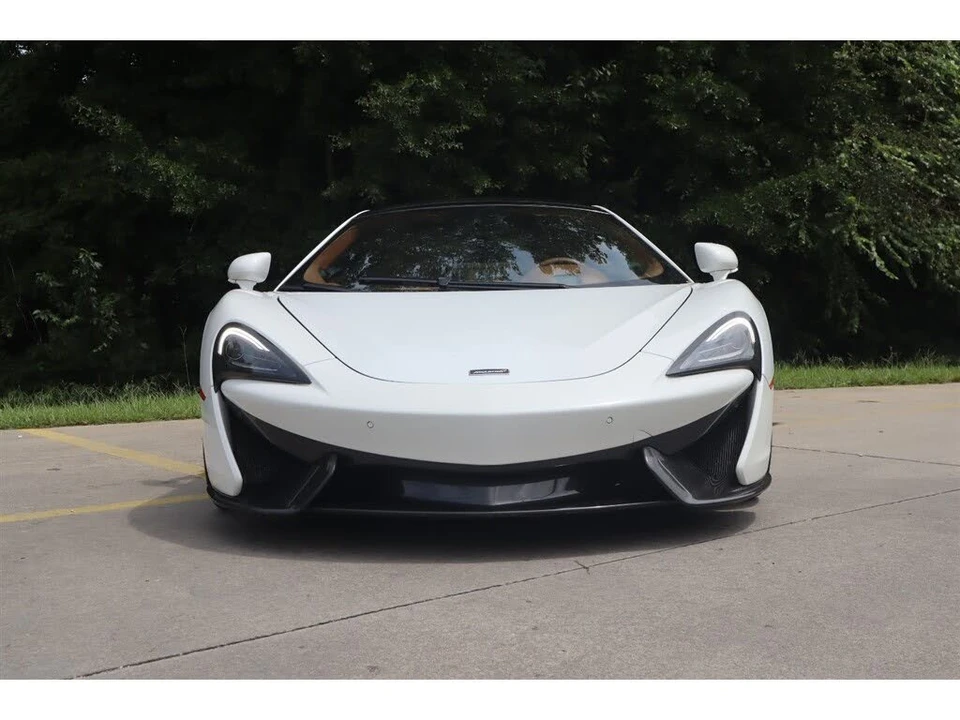 2017 McLaren 570GT - Image 2 of 26