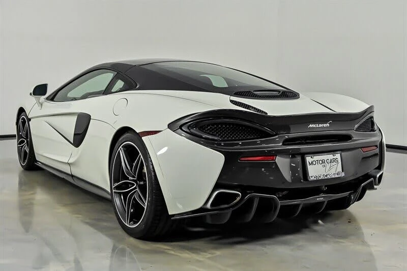 2017 McLaren 570GT - Image 8 of 31
