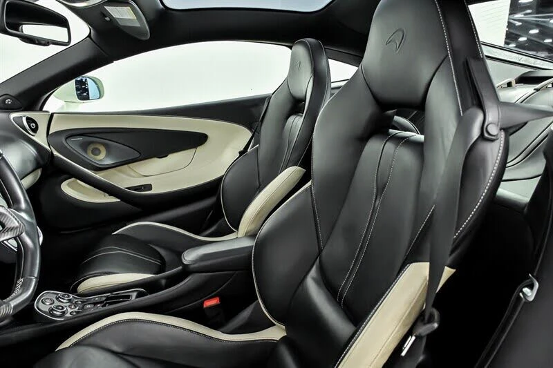2017 McLaren 570GT - Image 20 of 31