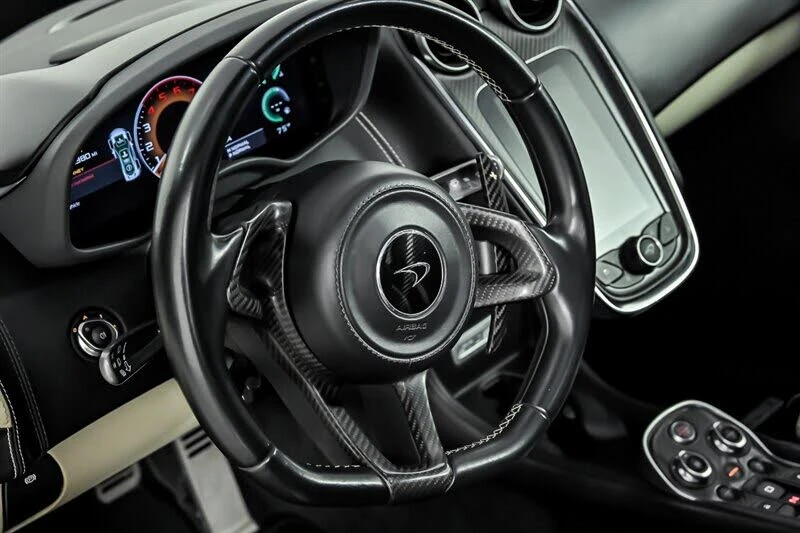 2017 McLaren 570GT - Image 21 of 31