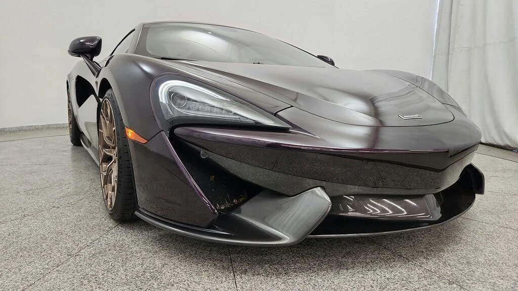 2017 McLaren 570GT - Image 13 of 31