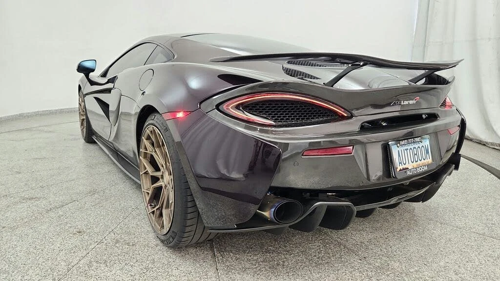 2017 McLaren 570GT - Image 22 of 31