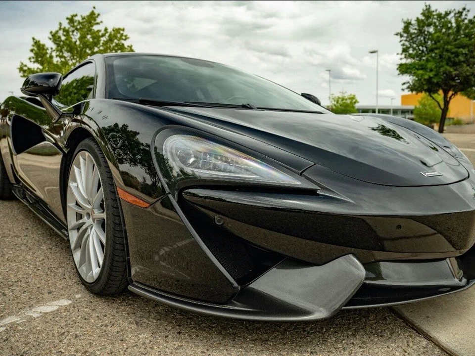 2017 McLaren 570GT - Image 21 of 31