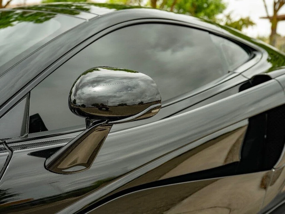 2017 McLaren 570GT - Image 28 of 31