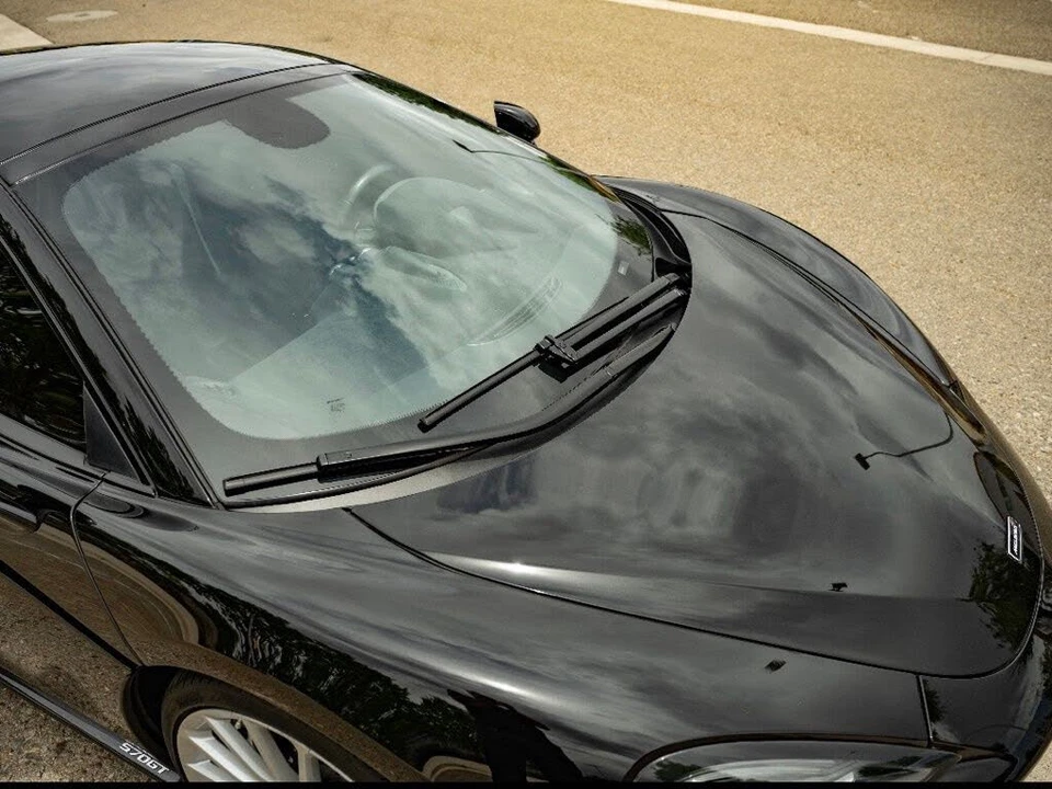 2017 McLaren 570GT - Image 26 of 31