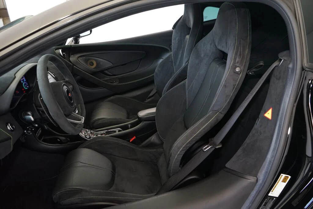 2017 McLaren 570GT - Image 13 of 31