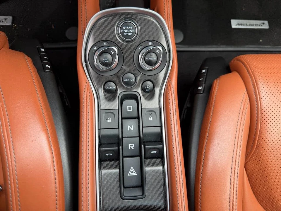 2017 McLaren 570GT - Image 28 of 31