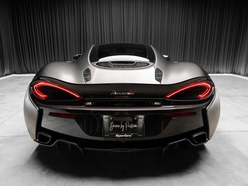 2017 McLaren 570GT - Image 15 of 31
