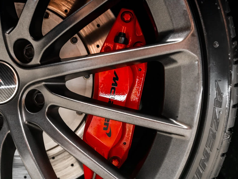 2017 McLaren 570GT - Image 29 of 31