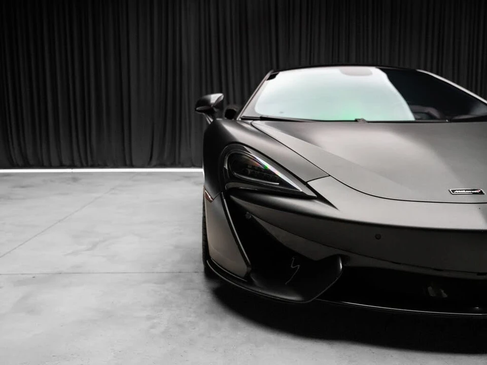 2017 McLaren 570GT - Image 22 of 31