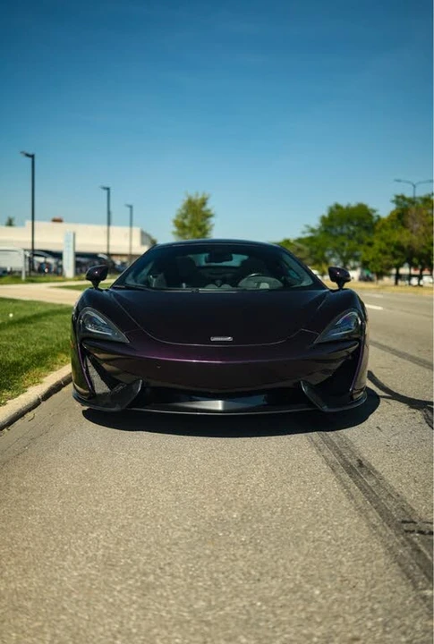 2017 McLaren 570GT - Image 10 of 16