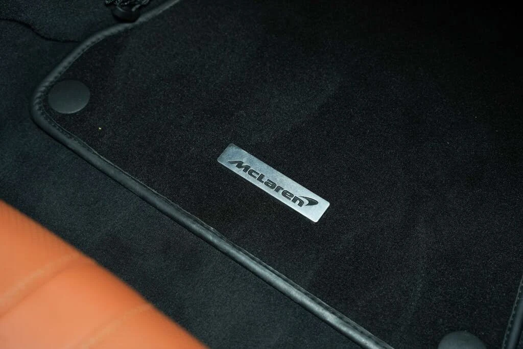 2017 McLaren 570GT - Image 30 of 31