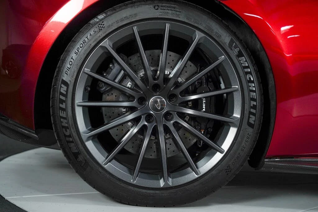 2017 McLaren 570GT - Image 25 of 31