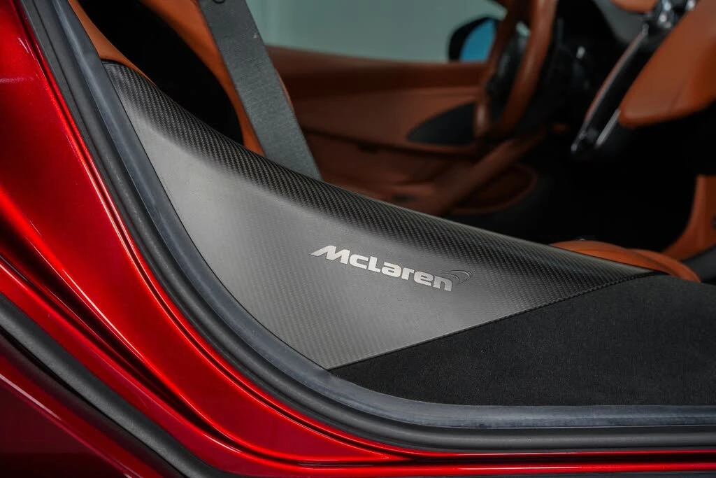 2017 McLaren 570GT - Image 29 of 31