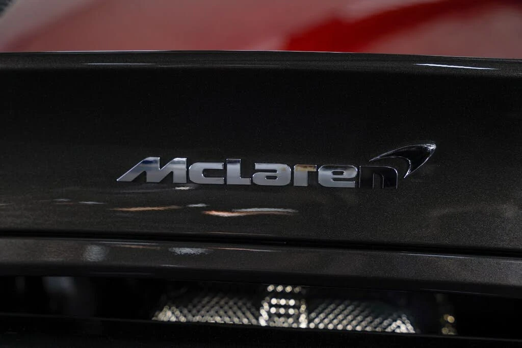 2017 McLaren 570GT - Image 20 of 31