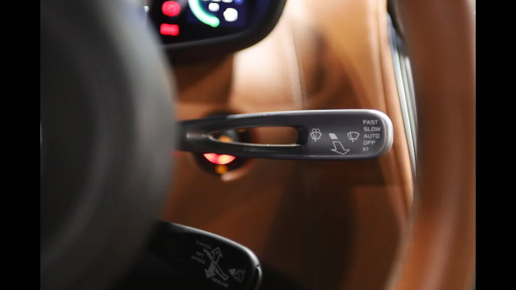 2017 McLaren 570GT - Image 23 of 31