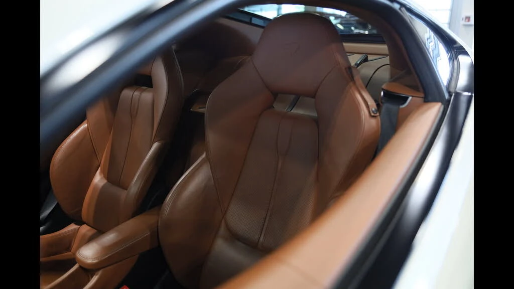 2017 McLaren 570GT - Image 17 of 31