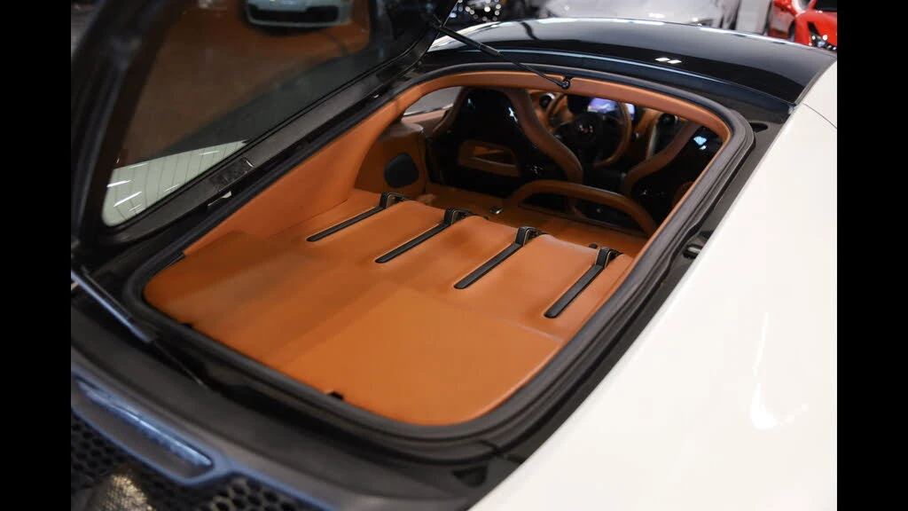 2017 McLaren 570GT - Image 7 of 31