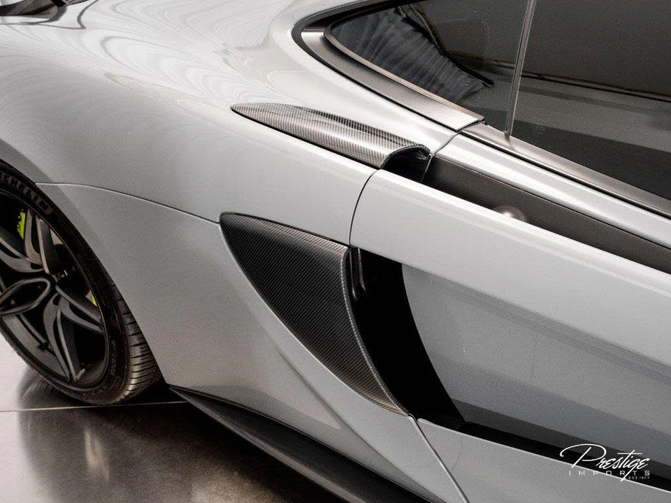 2017 McLaren 570GT - Image 30 of 31