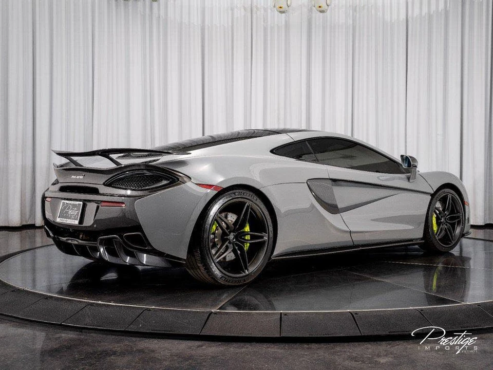 2017 McLaren 570GT - Image 23 of 31