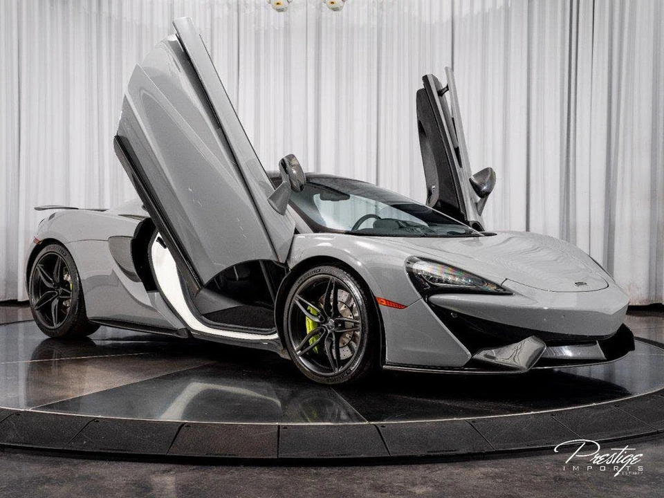 2017 McLaren 570GT - Image 31 of 31