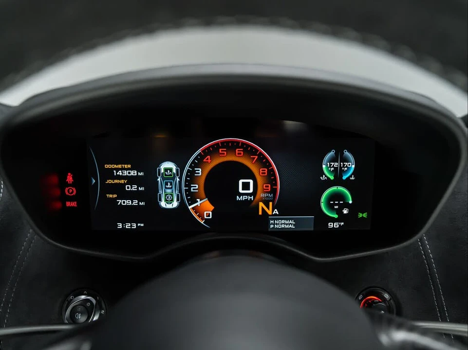 2017 McLaren 570GT - Image 24 of 31