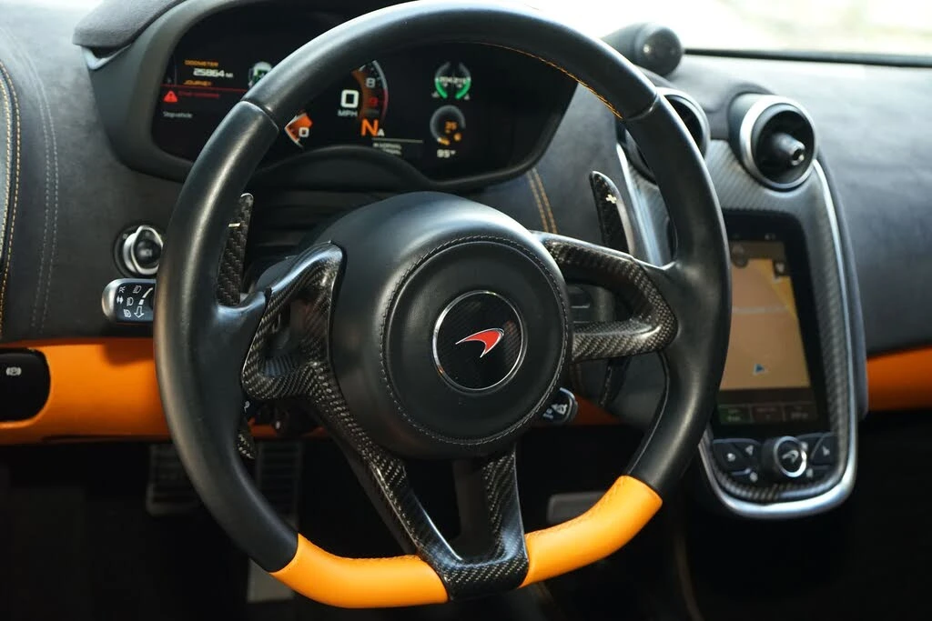 2017 McLaren 570GT - Image 15 of 31