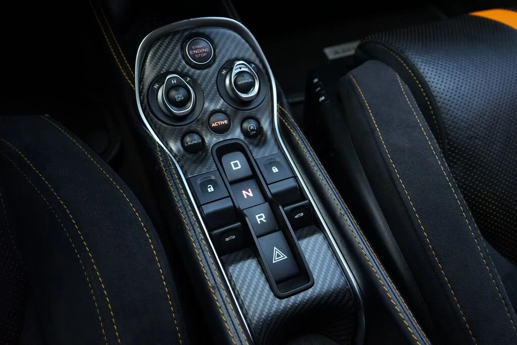 2017 McLaren 570GT - Image 23 of 31