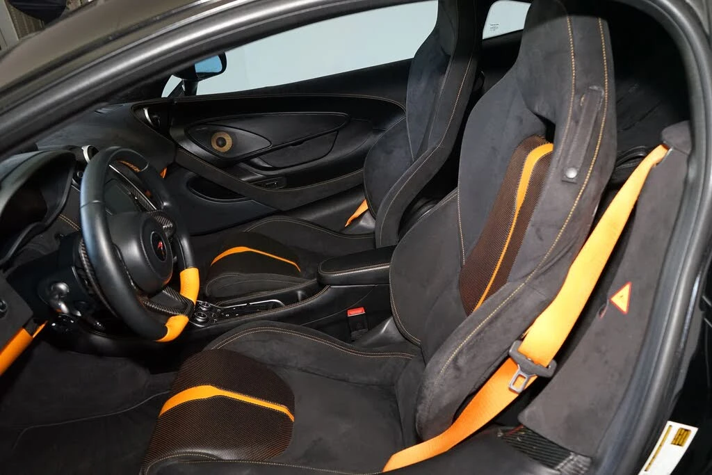 2017 McLaren 570GT - Image 12 of 31
